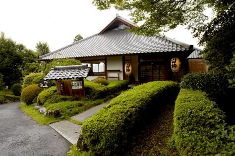 Karasuyamajo Country Club Hotel Exterior photo